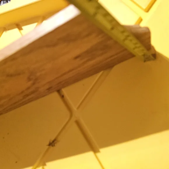 Scalloped wooden shelf 16